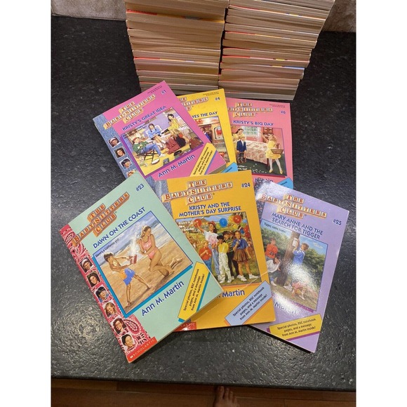 Babysitters Club Book Lot of 36 With Rare Bookends Photos Notebook Pages 1986-91 - Picture 5 of 12